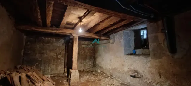 Se vende casa de piedra con jardín en Riva de Ruesga — 13