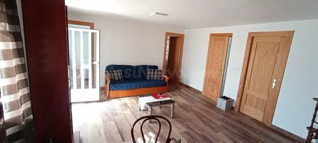 Casa de 3 plantas con terraza y 4 habitaciones en Cehegín — 2