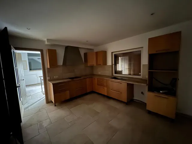 Amplia casa con piscina cubierta en Olivella – Zona Can Surià — 5