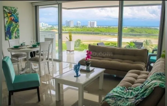 Arriendo apartamento en Barrio Crespo - foto 3