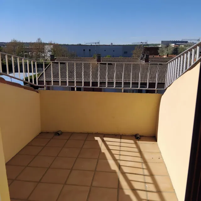 Chalet adosado 210 mt y Jardin 50 mt sol todo el día — 32