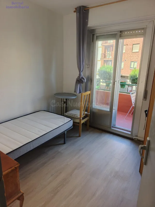 Moderno Piso en Piqueras, Logroño - Perfecto para Entrar a V - foto 5