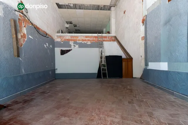Local comercial de 188 m2 en Calle Mar Báltico, Torrevieja: espacio, ubicación y potencial para dos negocios — 14