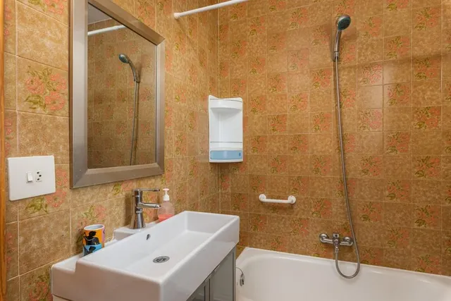 CHALET EN PRIMERA LINEA EN PLAYA GUARDAMAR 6 HABS — 34