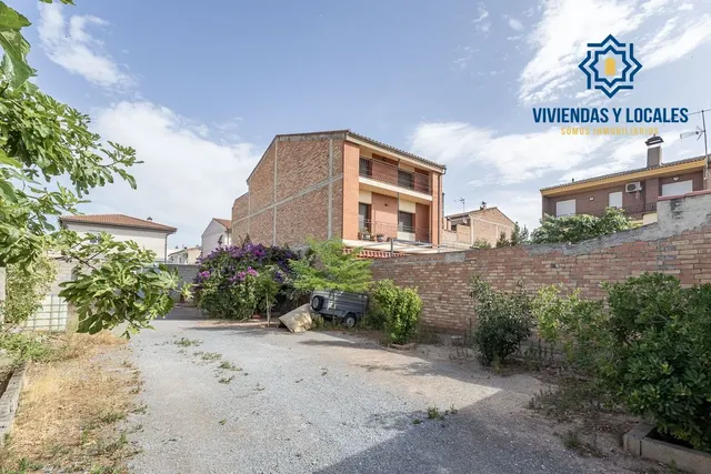 ¡MAGNIFICO SOLAR URBANO EN ALBOLOTE, CON INFINIDAD DE POSIBILIDADES! IDEAL PARA PROMOTORES — 2