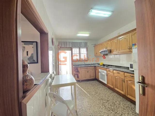 Casa adosada en Plademar de 4 habitaciones dobles — 11