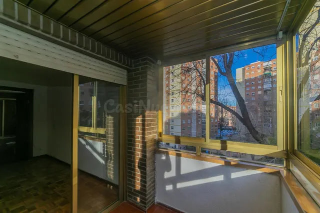 Piso en venta en calle de Finisterre - foto 4