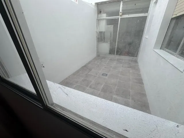 Amplia Planta Baja en Alicante - Ideal para Familias — 8