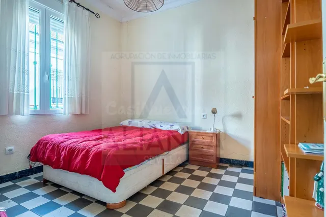 Venta de casa en Tiro de Línea, Sevilla. - foto 5