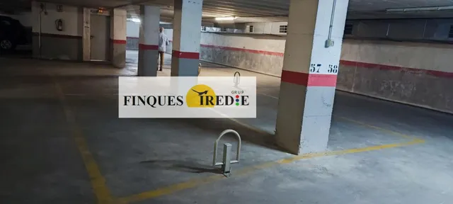 GRAN OPORTUNIDAD DE PLAZAS DE PARKING — 9