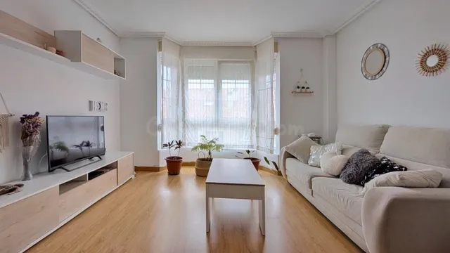 Vive junto al mar: dúplex exterior en Liencres listo para en - foto 2