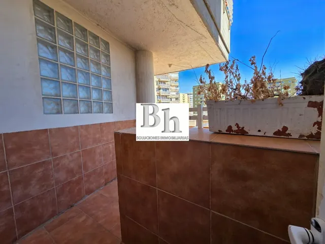Encantador piso en el centro de Torremolinos con terraza — 45