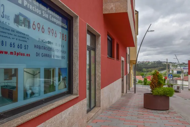 LOCAL COMERCIAL DE 105 METROS — 10