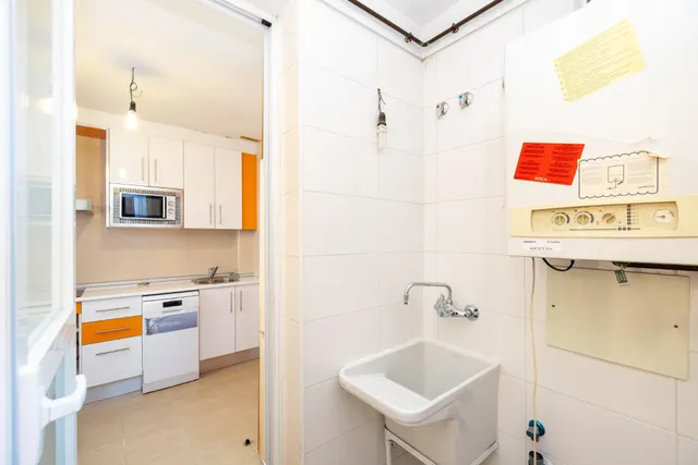 **Piso en venta en Carretera de la Sierra - Oportunidad única** — 19