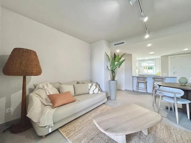 VIVIENDA DE 2 habitaciones CON TERRAZA, GARAJE Y PISCINA EN RESIDENCIAL EN DENIA !! — 4