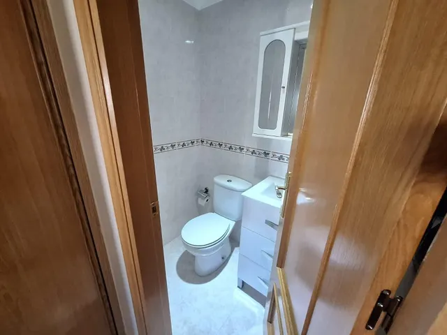 Apartamento 2 habitaciones 80m² en venta - Estacion de autobuses — 11