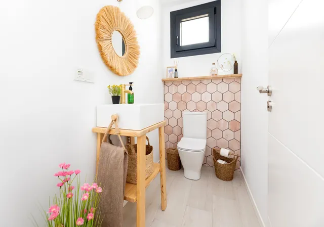 Bonita casa independiente de reestreno en zona residencial de la Zubia — 33
