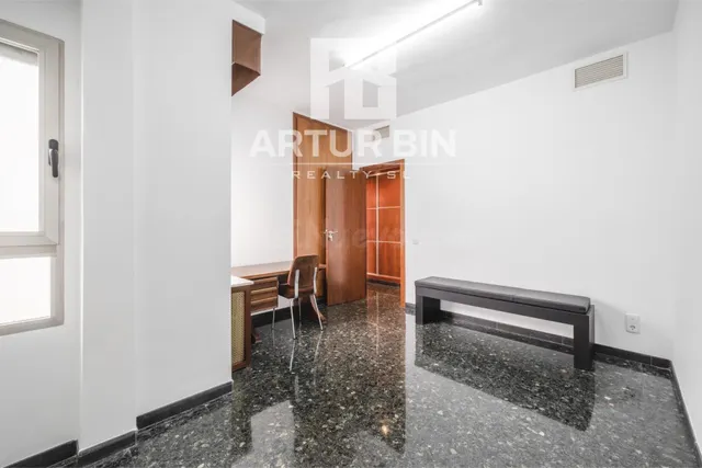 Piso 3 habitaciones 153m² en venta - Sant Francesc — 10