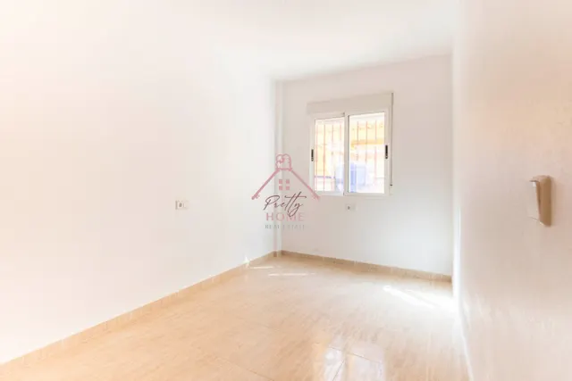 Triplex para vivir todo el año zona céntrica — 12