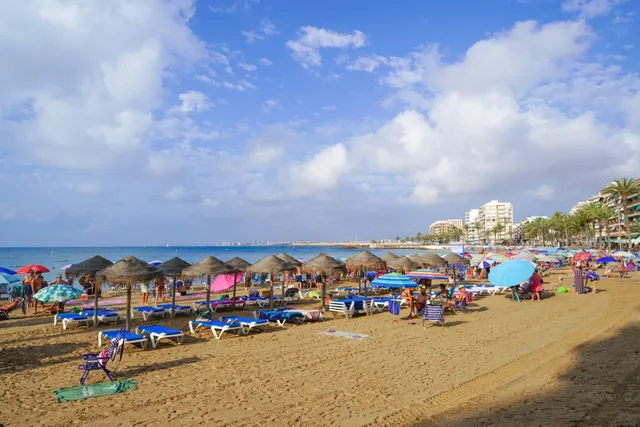 Céntrico a pocos metros de la playa, ¡TODO CERCA! — 29