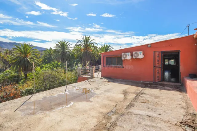 ¡Finca rústica con chalet y piscina privada en Santa Lucia! — 5