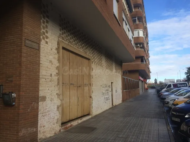LOCAL EN BRUTO EN VENTA O ALQUILER - foto 4