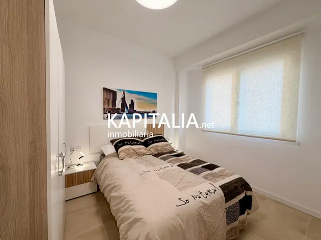 PISO EN EL BARRI DEL CAMÍ — 6