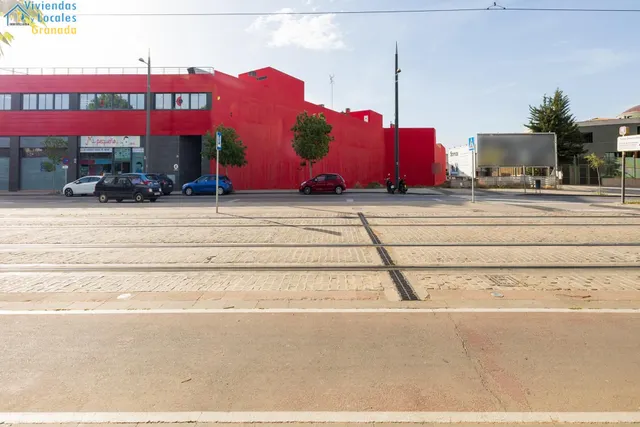 SOLAR JUNTO A FERNANDO DE LOS RIOS. ARMILLA. TERCIARIO (OFICINA, HOTELES, RESIDENCIAS,ETC) — 9