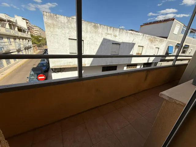Amplia Casa en Venta en San Roque, Badajoz - Oportunidad para Reformar — 25