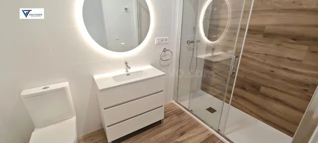 VENTA BAJO VIVIENDA MONCADA PARA ESTRENAR — 5