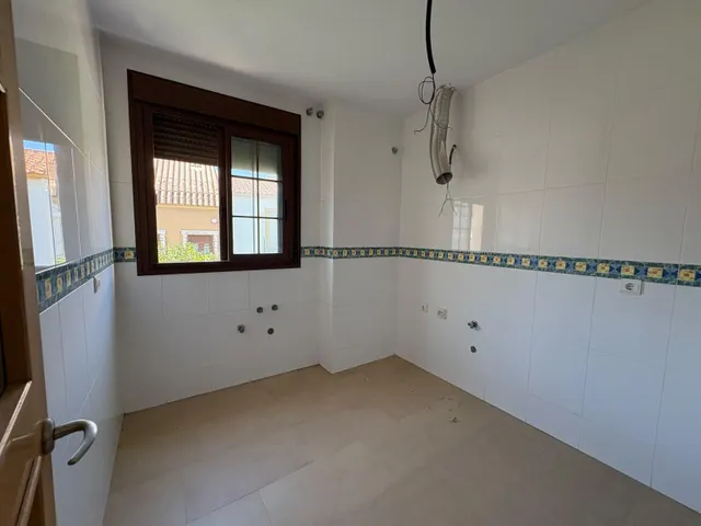Dúplex en zona de Los Salesianos con 4 habitaciones a estrenar — 7