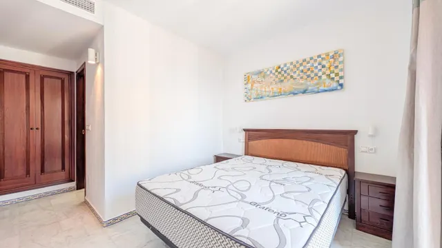 PLANTA 13 CON VISTAS AL MAR EN TORREVIEJA — 26