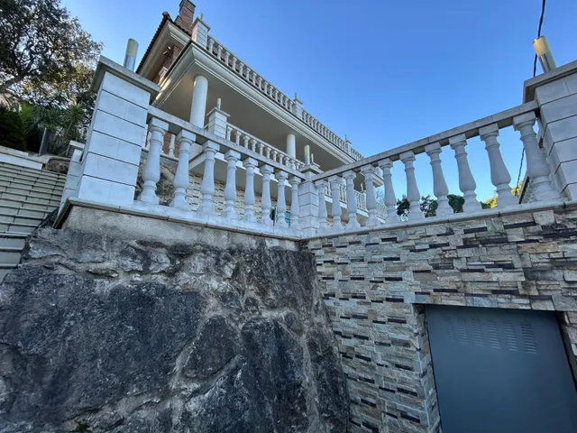 Espaciosa casa con impresionantes vistas a la montaña - foto 3