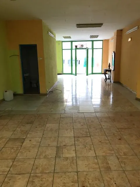 Local comercial en Ponferrada zona Centro — 2