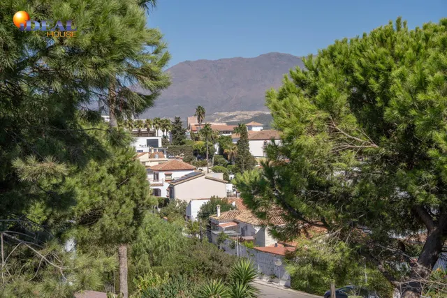 Preciosa casa en Estepona (Málaga) con maravillosas vistas al mar — 40