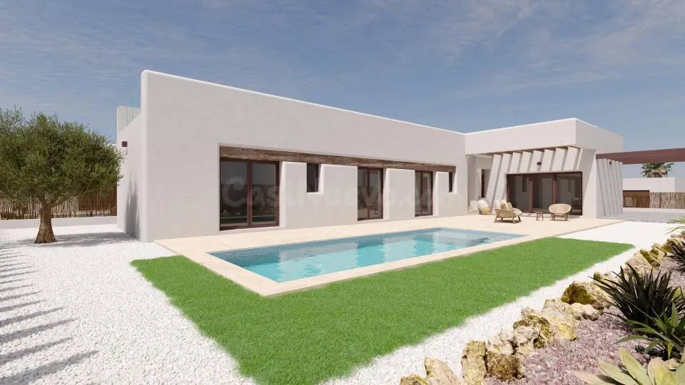 Villas de obra nueva en la finca golf