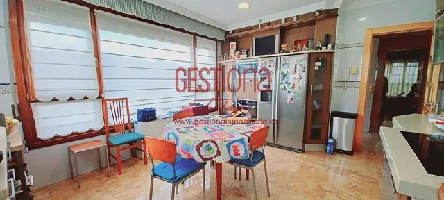 CHALET CON PISCINA PRIVADA. MERUELO. — 14