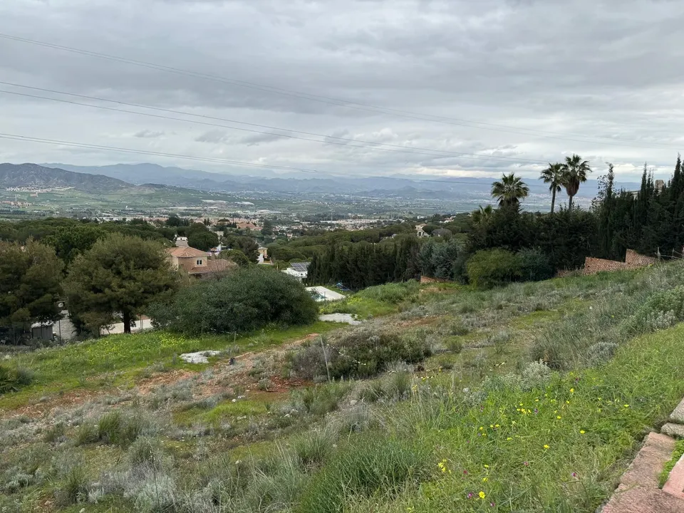 Preciosa parcela en Pinos de Alhaurín