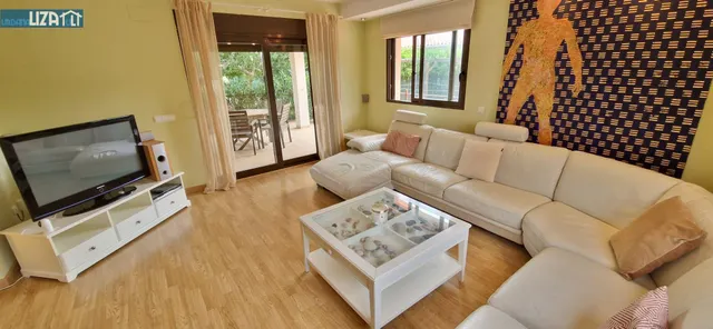 Espectacular Chalet de Lujo en la Exclusiva Urbanización Llop Mari — 6
