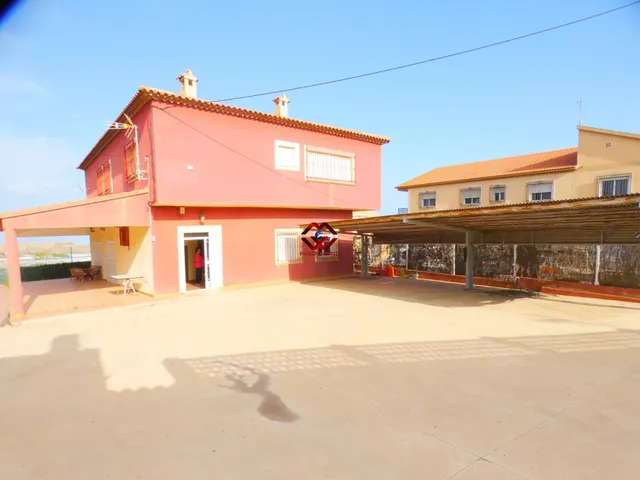 MARAVILLOSO CHALET RURAL CON ENCANTO MEDITERRÁNEO — 6