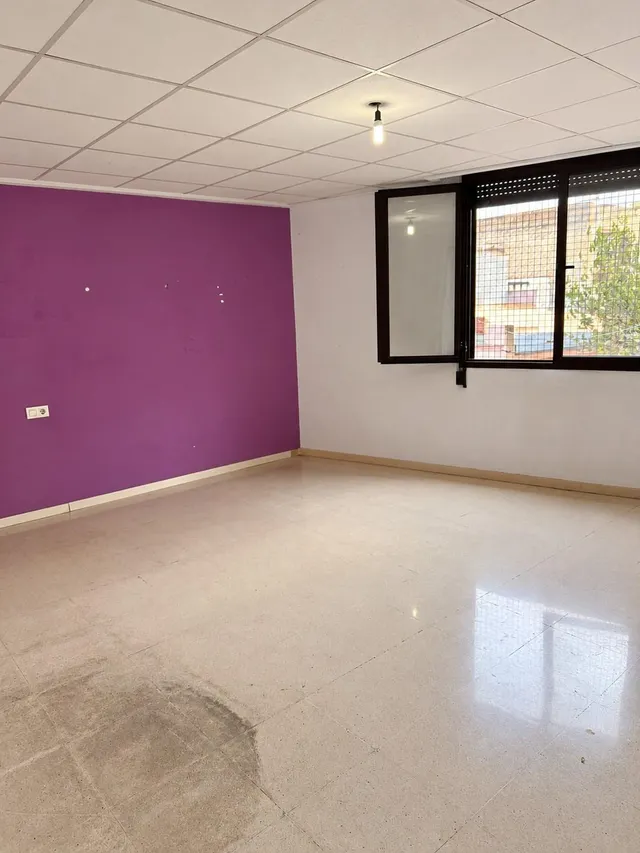 Edificio de gran superficie con potencial de cambio de uso en Manacor — 11