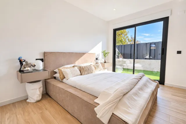 Chalet con parcela privada y piscina en La Quinta, Molina de Segura — 21