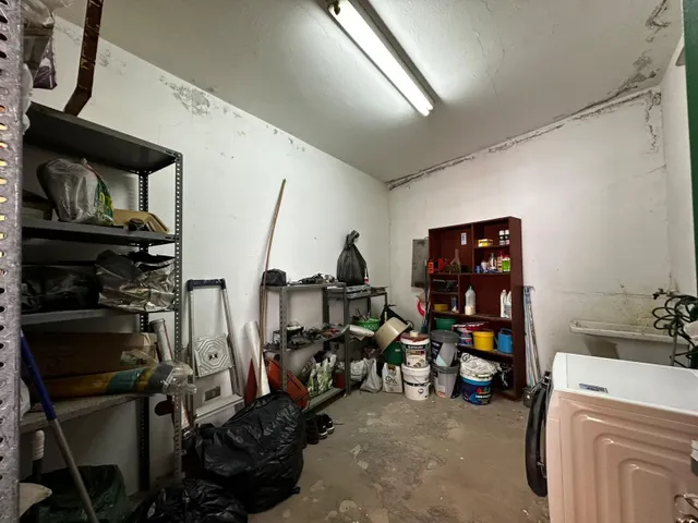 EN CARRIZAL, CASA TERRERA MUY AMPLIA — 29