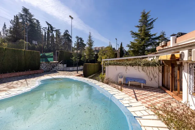 Venta de chalet (tipo Villa) en Monachil (Zona Colinas Bermejas) — 3