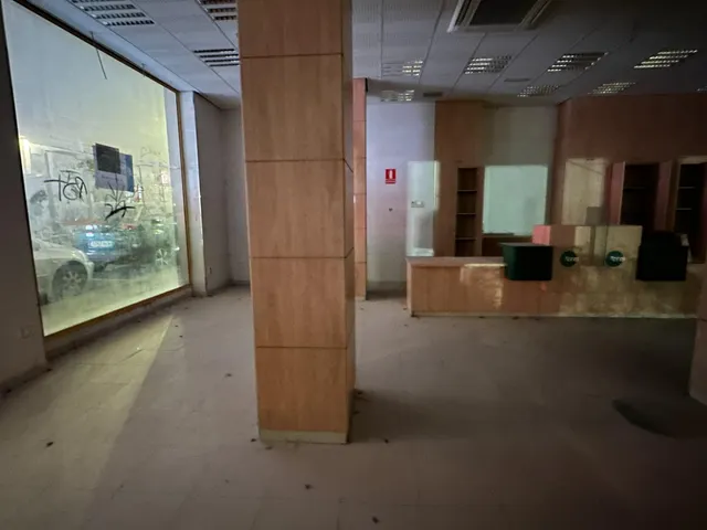 Local comercial — 6