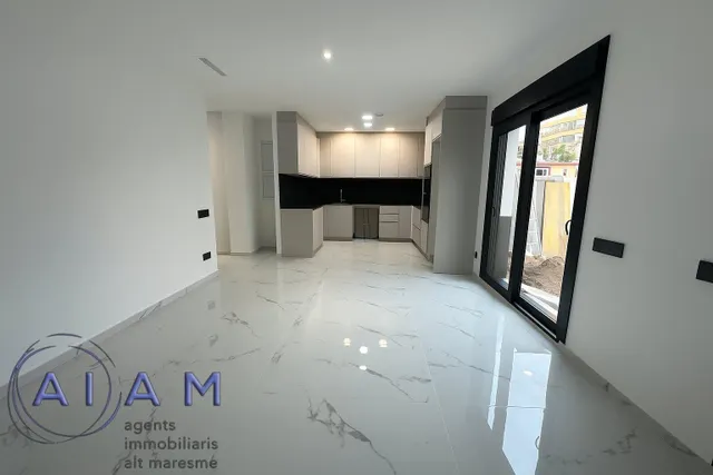 Vivienda de obra nueva lista para entrar en Pineda de Mar. — 3