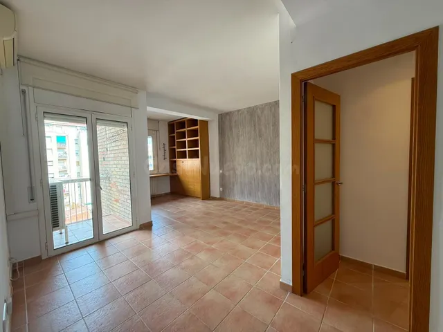 Piso de 3 habitaciones en una de las mejores zonas de Sagrad - foto 3