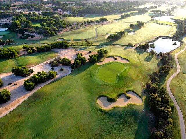 RESIDENCIAL DE OBRA NUEVA EN PILAR DE LA HORADADA JUNTO AL CAMPO DE GOLF — 24