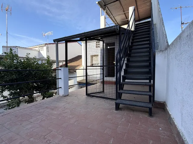 Casa entera con cochera — 35