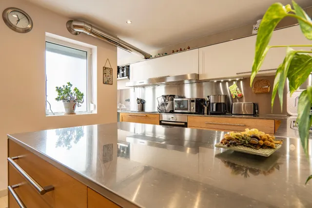 Piso en venta en Caleta de Vélez junto al mar — 17